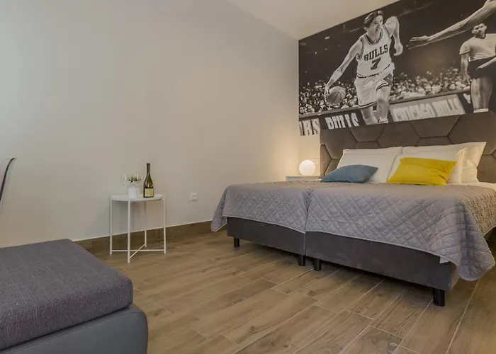 Hall Apart&rooms Gasthof 4*