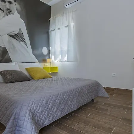 Hall Apart&rooms *