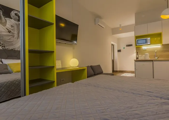 Hall Apart&rooms 4*